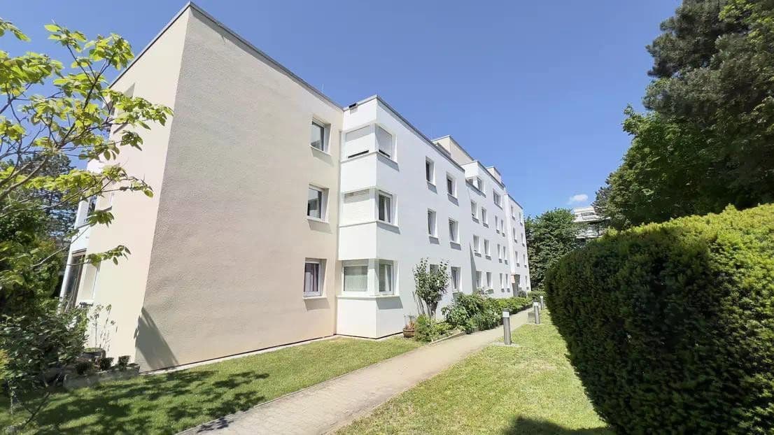 Pronájem bytu 1+1 32 m², Dattelweg 29, Stuttgart, Bádensko-Württembersko Pronájem bytu 1+1 32 m², Dattelweg 29, Stuttgart, Bádensko-Württembersko