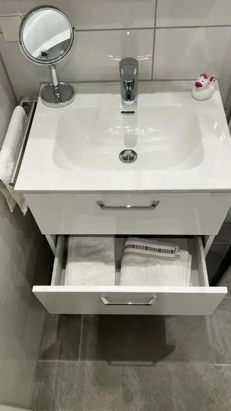 Pronájem bytu 1+1 32 m², Dattelweg 29, Stuttgart, Bádensko-Württembersko Pronájem bytu 1+1 32 m², Dattelweg 29, Stuttgart, Bádensko-Württembersko