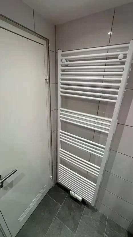 Pronájem bytu 1+1 32 m², Dattelweg 29, Stuttgart, Bádensko-Württembersko Pronájem bytu 1+1 32 m², Dattelweg 29, Stuttgart, Bádensko-Württembersko