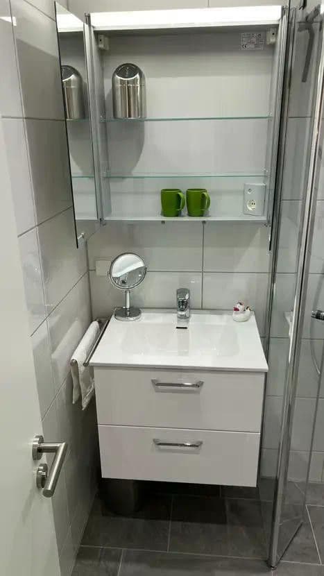 Pronájem bytu 1+1 32 m², Dattelweg 29, Stuttgart, Bádensko-Württembersko Pronájem bytu 1+1 32 m², Dattelweg 29, Stuttgart, Bádensko-Württembersko