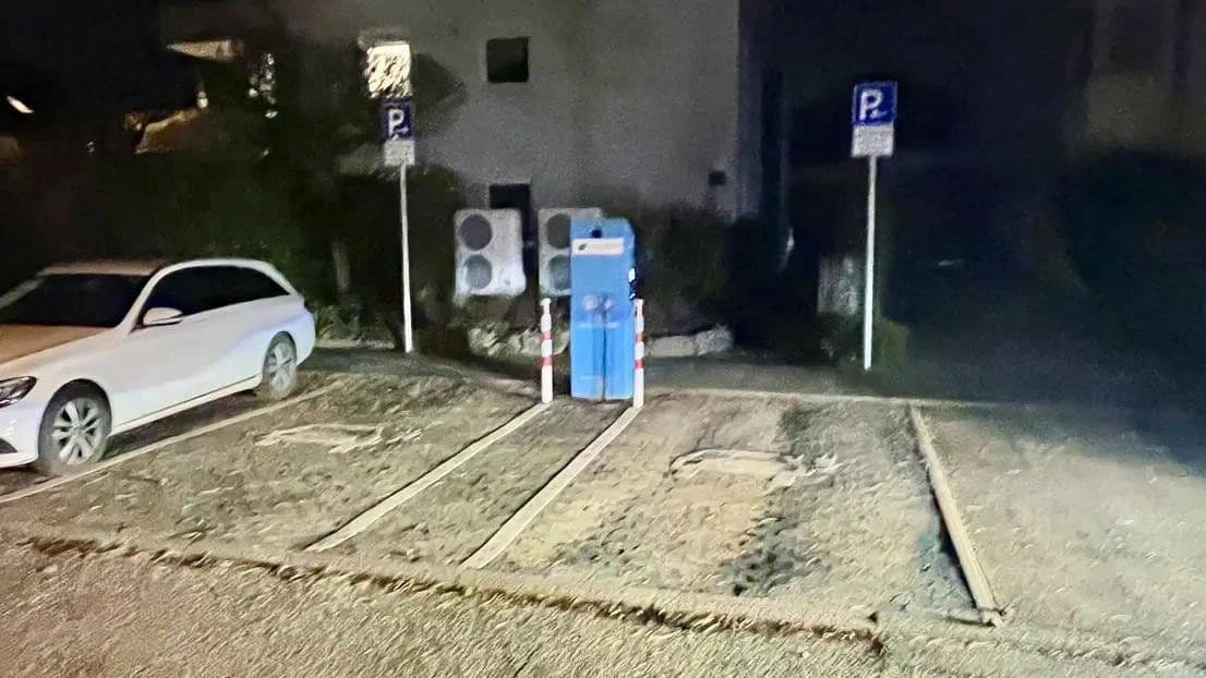 Pronájem bytu 1+1 32 m², Dattelweg 29, Stuttgart, Bádensko-Württembersko Pronájem bytu 1+1 32 m², Dattelweg 29, Stuttgart, Bádensko-Württembersko