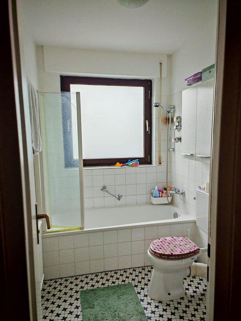 Prodej bytu 2+1 64 m², Heusenstamm, Hessen Prodej bytu 2+1 64 m², Heusenstamm, Hessen