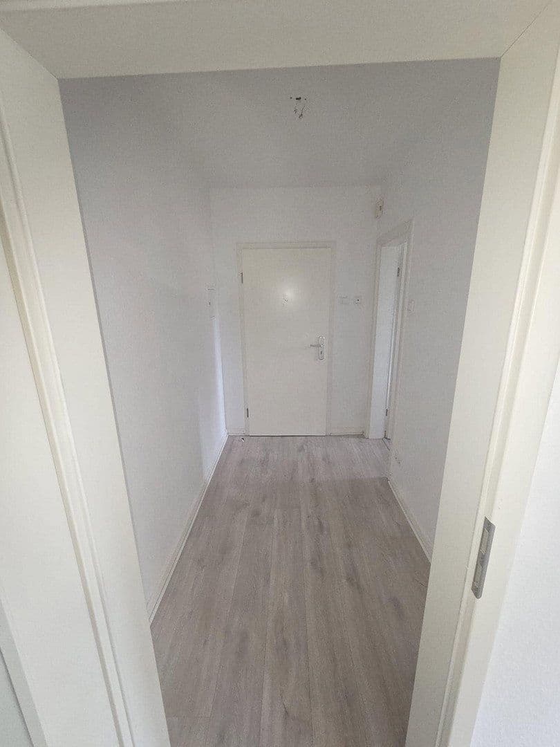 Pronájem bytu 2+1 58 m², Dinnendahlstrasse 40, Oberhausen, Severní Porýní-Vestfálsko Pronájem bytu 2+1 58 m², Dinnendahlstrasse 40, Oberhausen, Severní Porýní-Vestfálsko