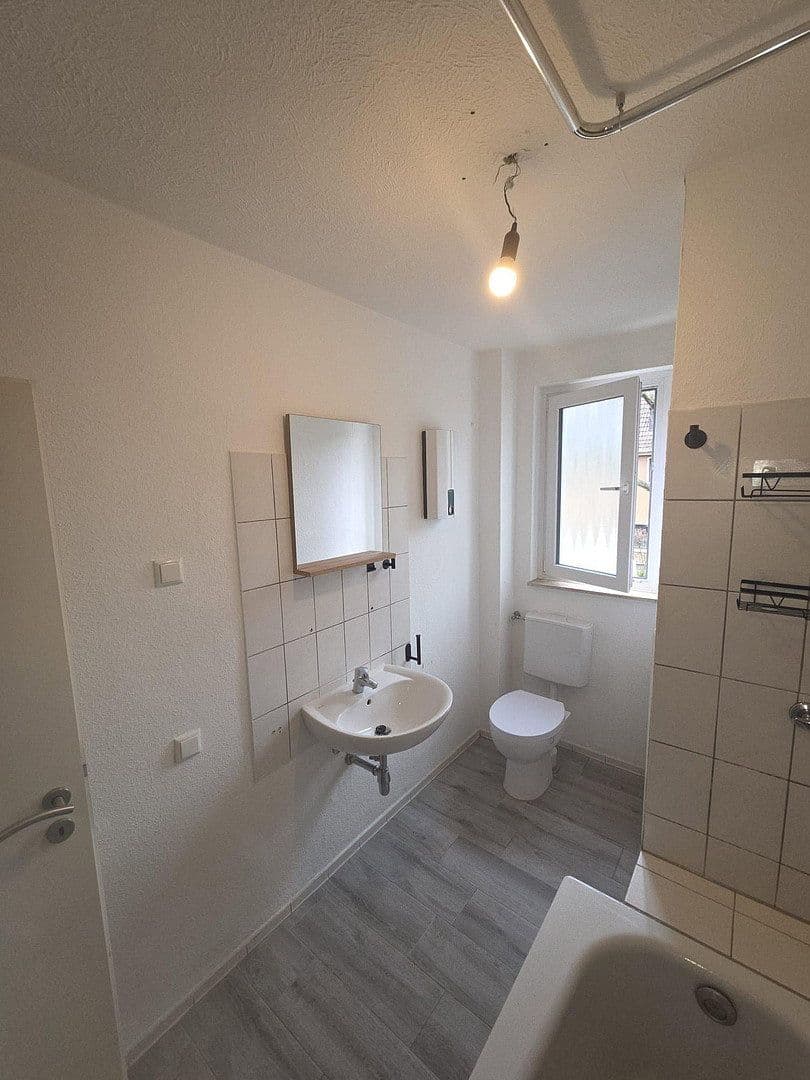 Pronájem bytu 2+1 58 m², Dinnendahlstrasse 40, Oberhausen, Severní Porýní-Vestfálsko Pronájem bytu 2+1 58 m², Dinnendahlstrasse 40, Oberhausen, Severní Porýní-Vestfálsko