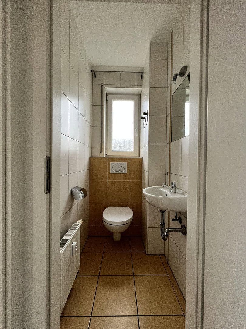 Pronájem bytu 3+1 80 m², Herdweg 2, Erlenbach, Bádensko-Württembersko Pronájem bytu 3+1 80 m², Herdweg 2, Erlenbach, Bádensko-Württembersko