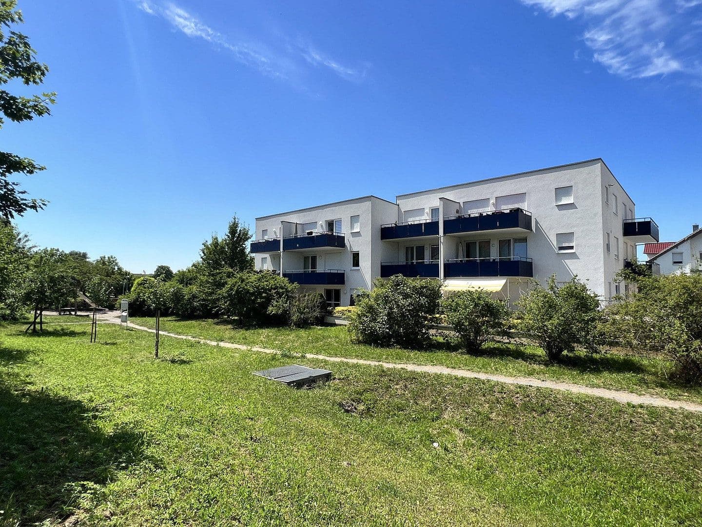 Pronájem bytu 3+1 80 m², Herdweg 2, Erlenbach, Bádensko-Württembersko Pronájem bytu 3+1 80 m², Herdweg 2, Erlenbach, Bádensko-Württembersko