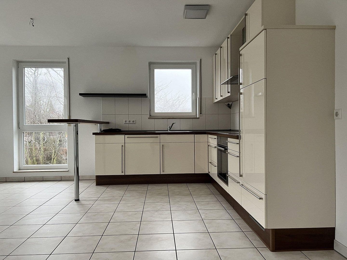 Pronájem bytu 3+1 80 m², Herdweg 2, Erlenbach, Bádensko-Württembersko Pronájem bytu 3+1 80 m², Herdweg 2, Erlenbach, Bádensko-Württembersko