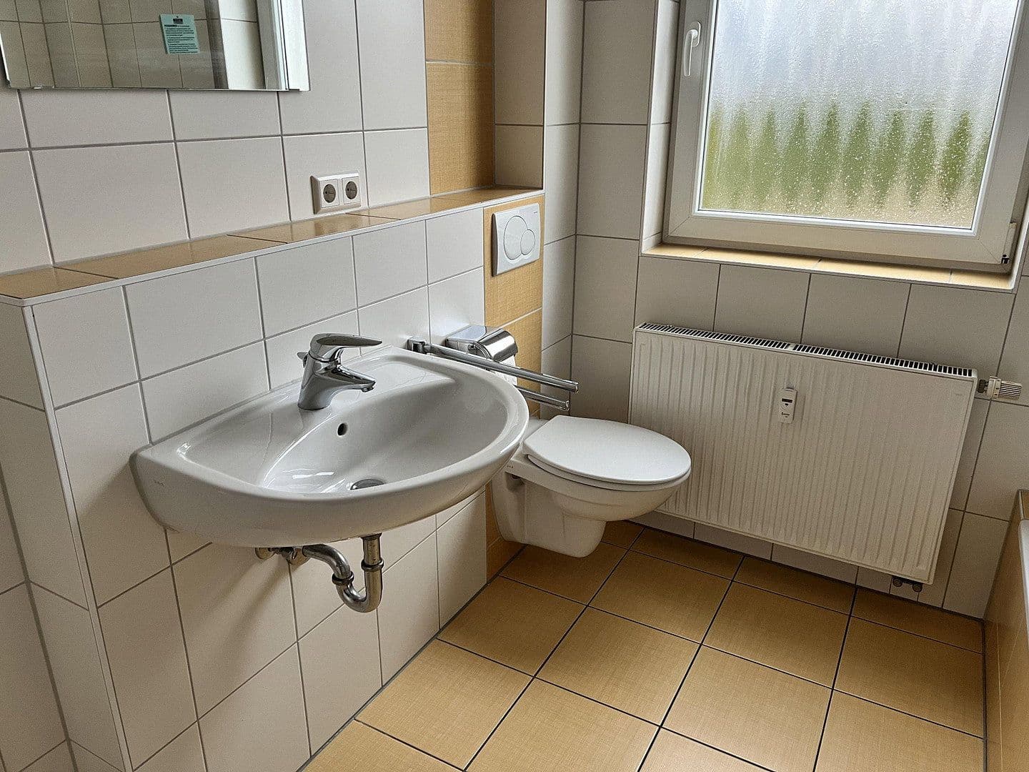 Pronájem bytu 3+1 80 m², Herdweg 2, Erlenbach, Bádensko-Württembersko Pronájem bytu 3+1 80 m², Herdweg 2, Erlenbach, Bádensko-Württembersko