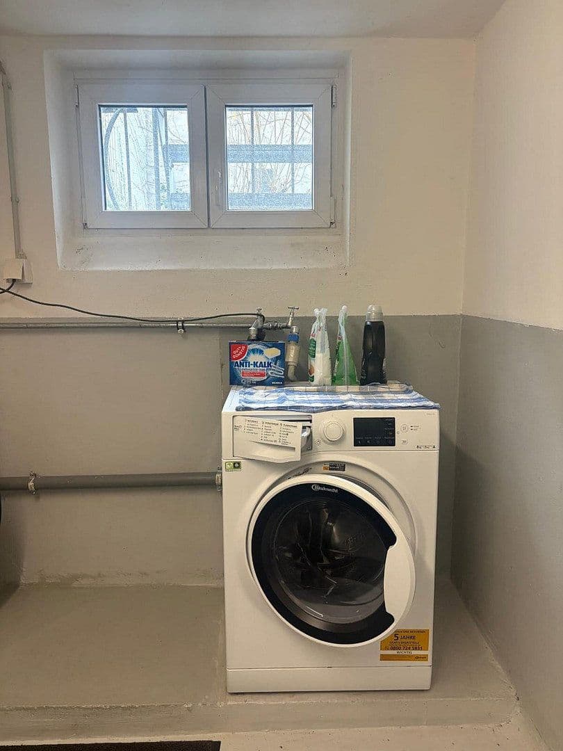 Pronájem bytu 1+1 43 m², Augsburg, Bavorsko Pronájem bytu 1+1 43 m², Augsburg, Bavorsko