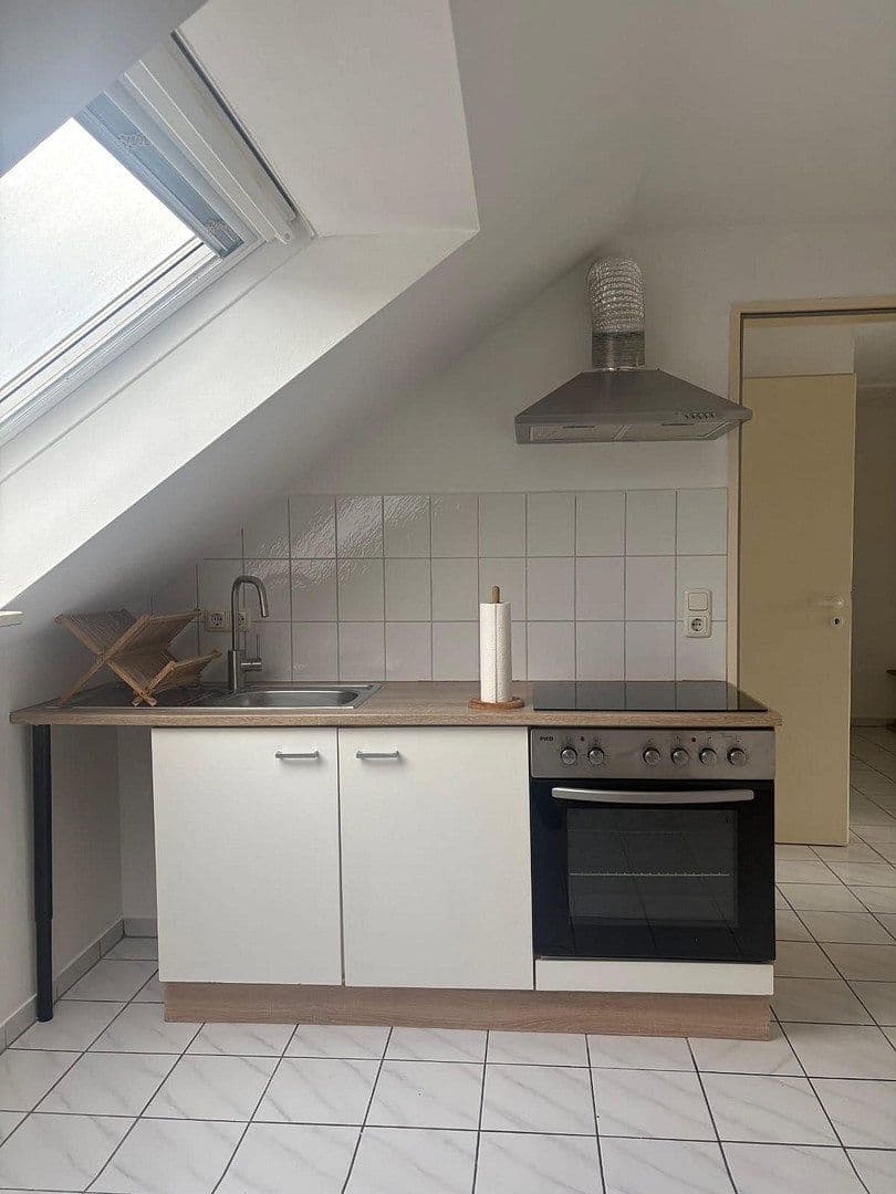 Pronájem bytu 1+1 43 m², Augsburg, Bavorsko Pronájem bytu 1+1 43 m², Augsburg, Bavorsko