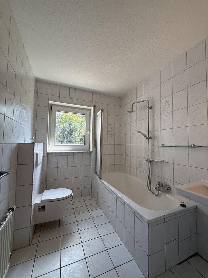 Pronájem bytu 2+1 68 m², Prinzregentenstraße 39, Ludwigshafen am Rhein, Porýní-Falc Pronájem bytu 2+1 68 m², Prinzregentenstraße 39, Ludwigshafen am Rhein, Porýní-Falc