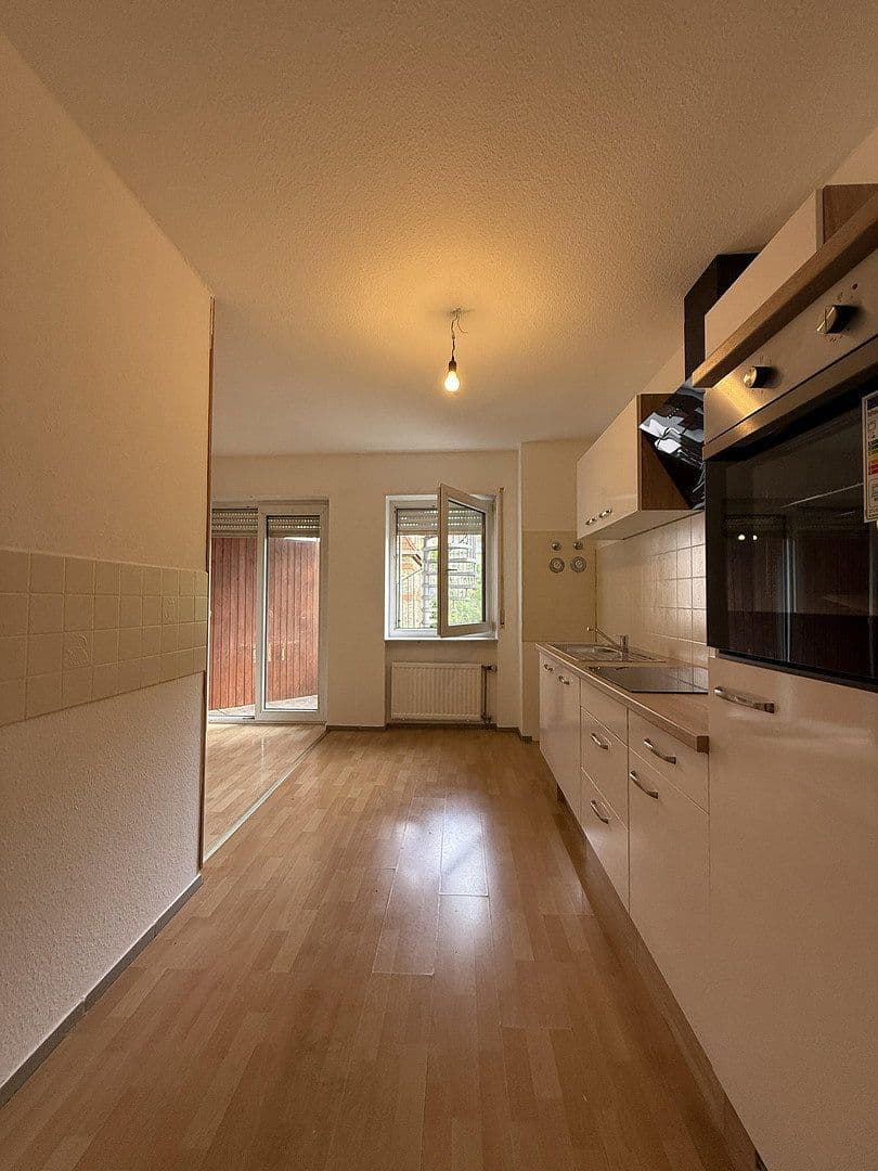 Pronájem bytu 2+1 68 m², Prinzregentenstraße 39, Ludwigshafen am Rhein, Porýní-Falc Pronájem bytu 2+1 68 m², Prinzregentenstraße 39, Ludwigshafen am Rhein, Porýní-Falc