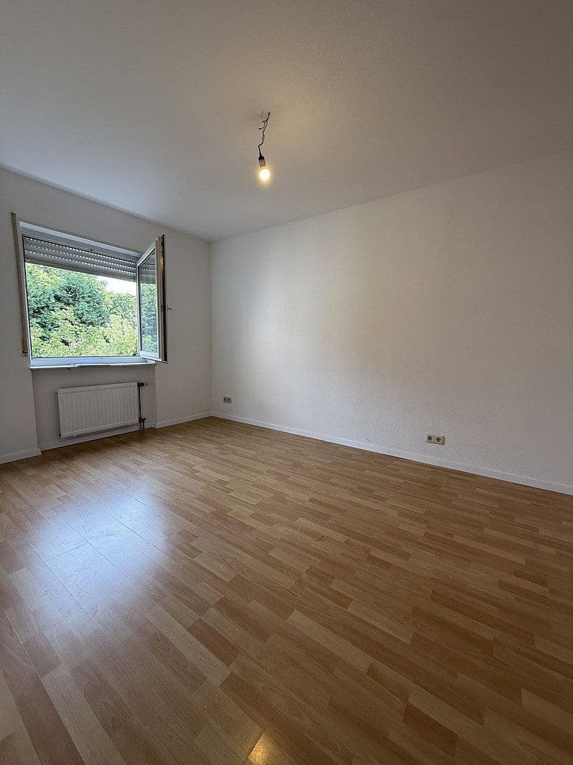 Pronájem bytu 2+1 68 m², Prinzregentenstraße 39, Ludwigshafen am Rhein, Porýní-Falc Pronájem bytu 2+1 68 m², Prinzregentenstraße 39, Ludwigshafen am Rhein, Porýní-Falc