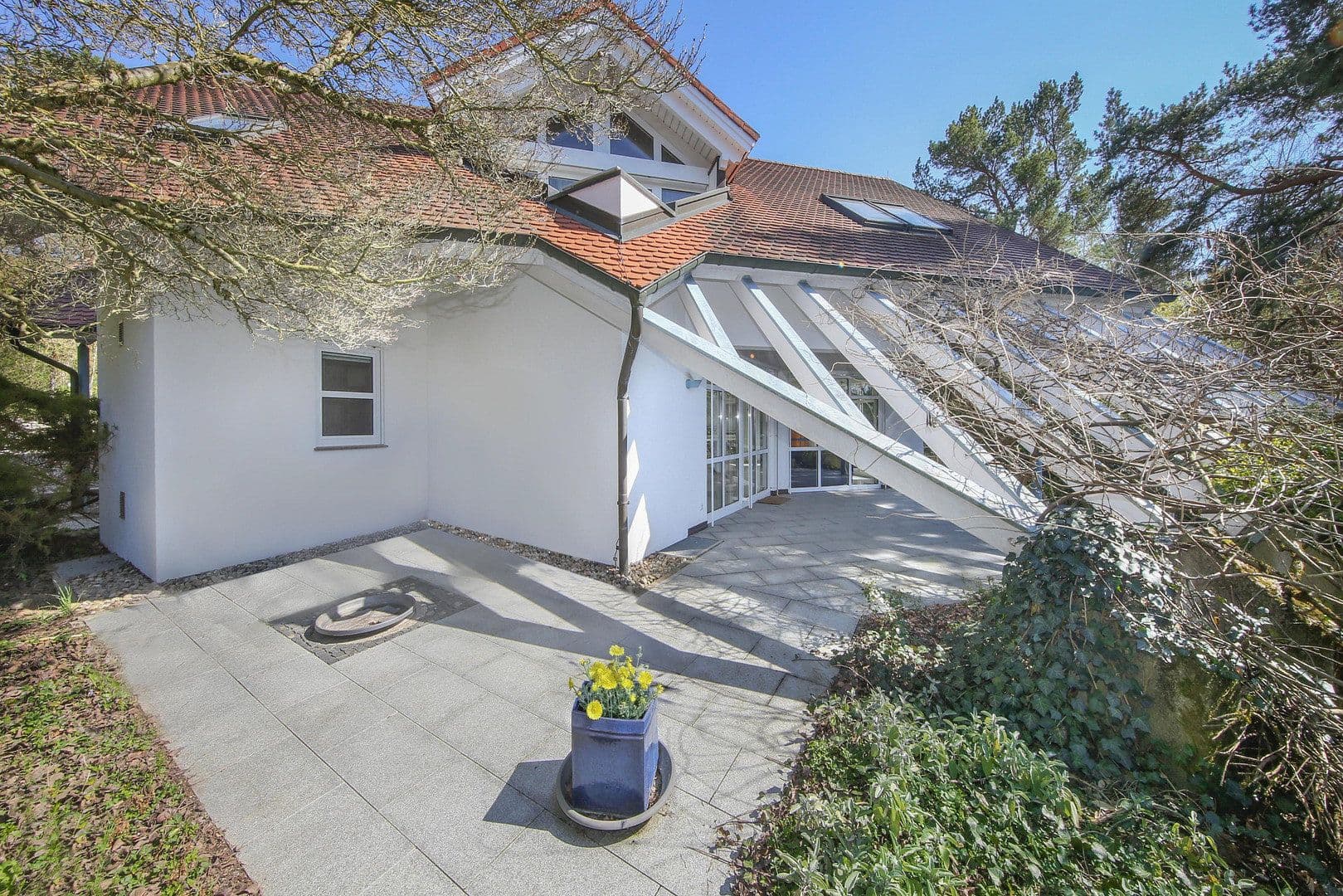 Prodej domu 357 m², pozemek 1.448 m², Grafenau, Bádensko-Württembersko Prodej domu 357 m², pozemek 1.448 m², Grafenau, Bádensko-Württembersko