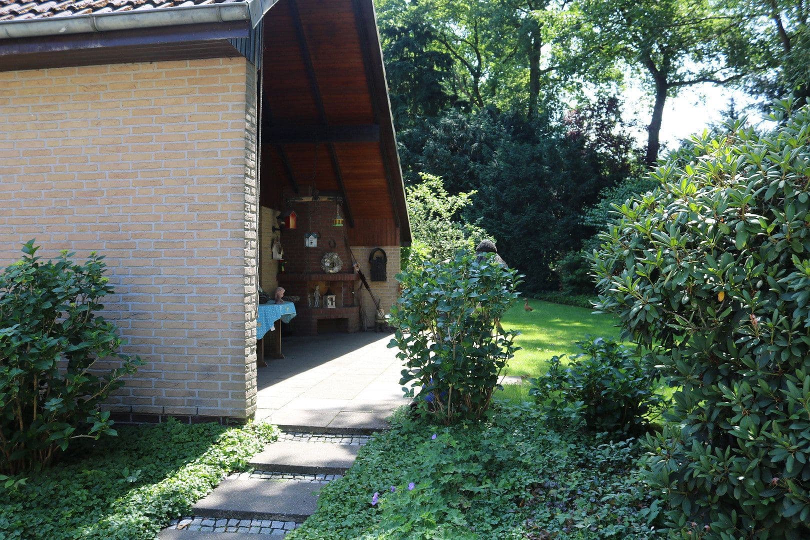 Prodej domu 204 m², pozemek 1.209 m², Hude (Oldenburg), Dolní Sasko Prodej domu 204 m², pozemek 1.209 m², Hude (Oldenburg), Dolní Sasko