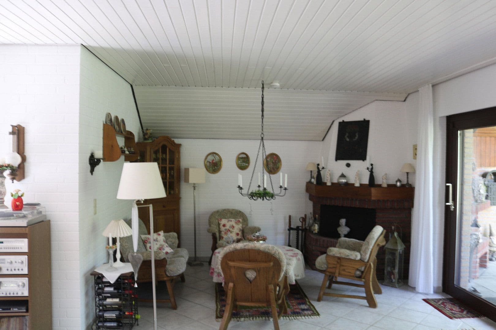 Prodej domu 204 m², pozemek 1.209 m², Hude (Oldenburg), Dolní Sasko Prodej domu 204 m², pozemek 1.209 m², Hude (Oldenburg), Dolní Sasko