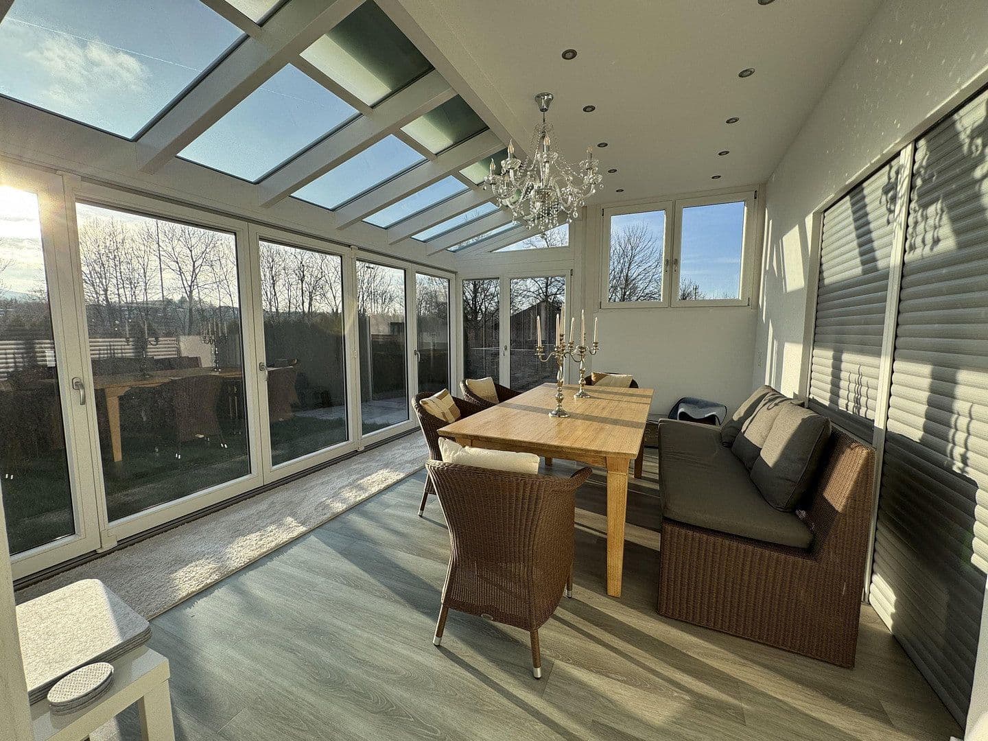 Prodej domu 234 m², pozemek 573 m², Weilheim, Bádensko-Württembersko Prodej domu 234 m², pozemek 573 m², Weilheim, Bádensko-Württembersko