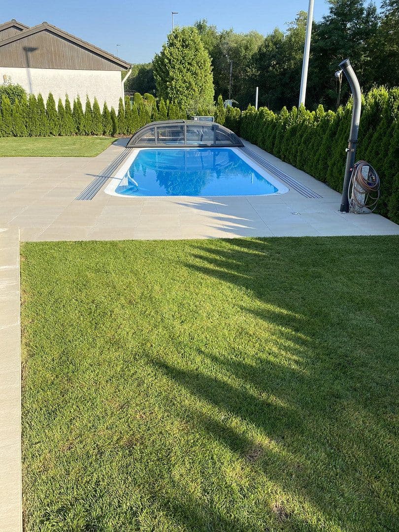 Prodej domu 234 m², pozemek 573 m², Weilheim, Bádensko-Württembersko Prodej domu 234 m², pozemek 573 m², Weilheim, Bádensko-Württembersko