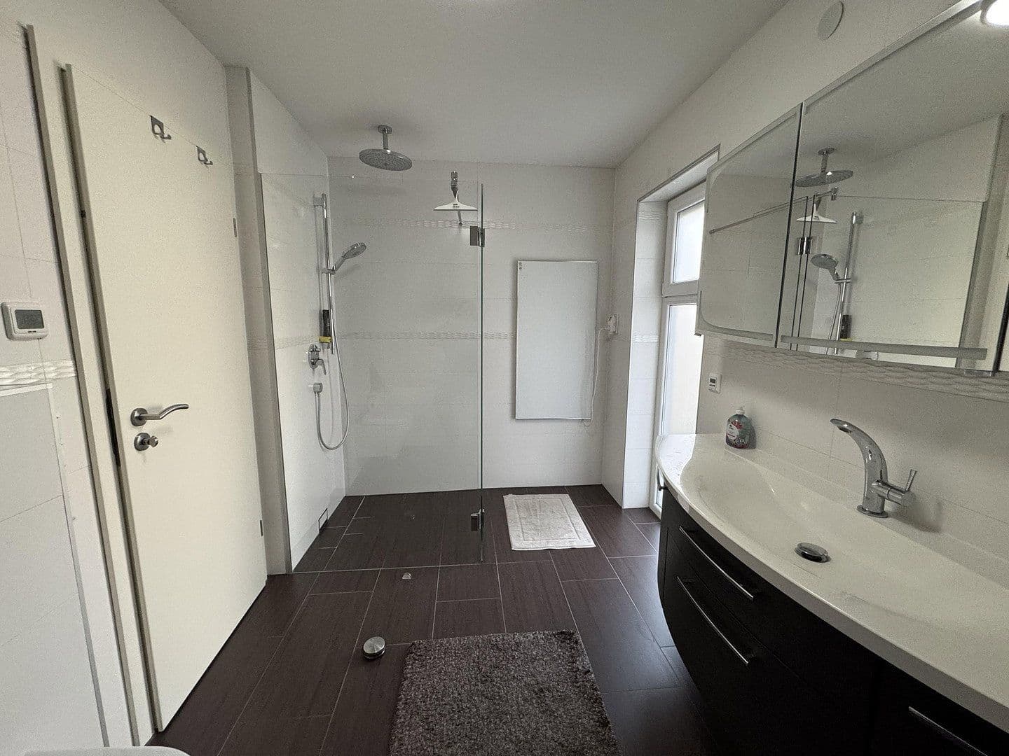 Prodej domu 234 m², pozemek 573 m², Weilheim, Bádensko-Württembersko Prodej domu 234 m², pozemek 573 m², Weilheim, Bádensko-Württembersko