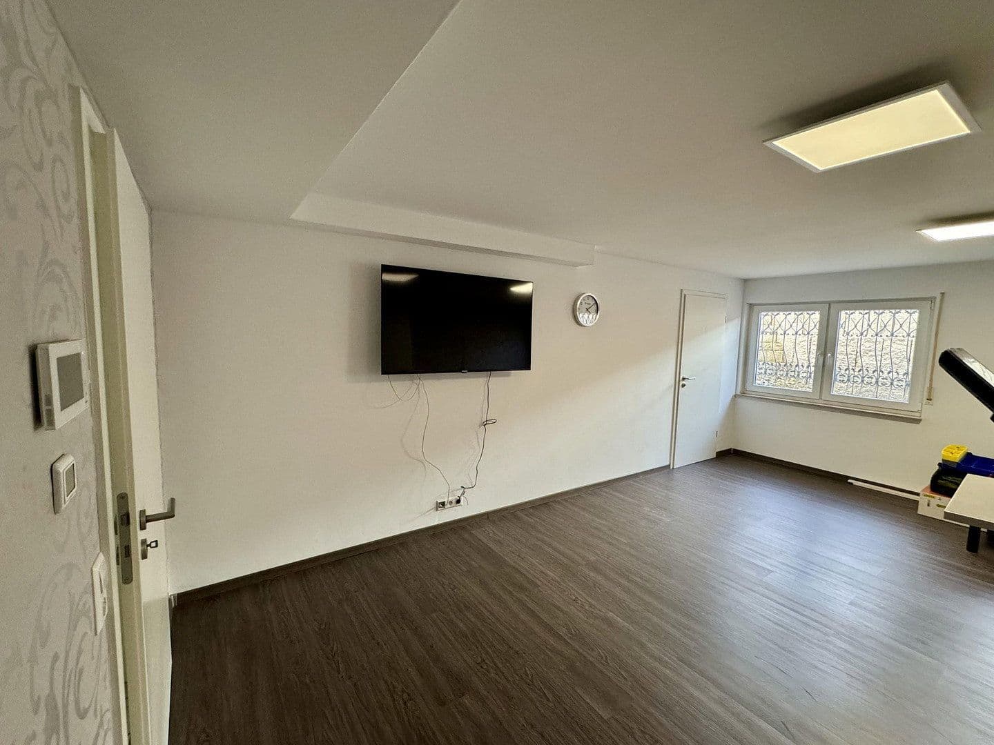Prodej domu 234 m², pozemek 573 m², Weilheim, Bádensko-Württembersko Prodej domu 234 m², pozemek 573 m², Weilheim, Bádensko-Württembersko