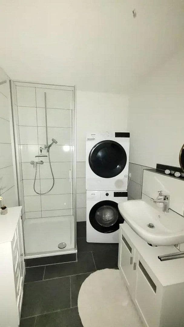 Pronájem bytu 4+1 103 m², Sigmaringen, Bádensko-Württembersko Pronájem bytu 4+1 103 m², Sigmaringen, Bádensko-Württembersko