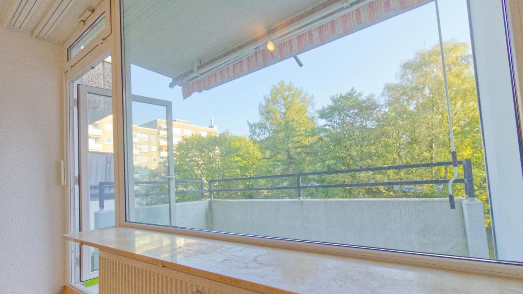 Pronájem bytu 2+1 80 m², Im Johannistal 13, Wuppertal, Severní Porýní-Vestfálsko Pronájem bytu 2+1 80 m², Im Johannistal 13, Wuppertal, Severní Porýní-Vestfálsko