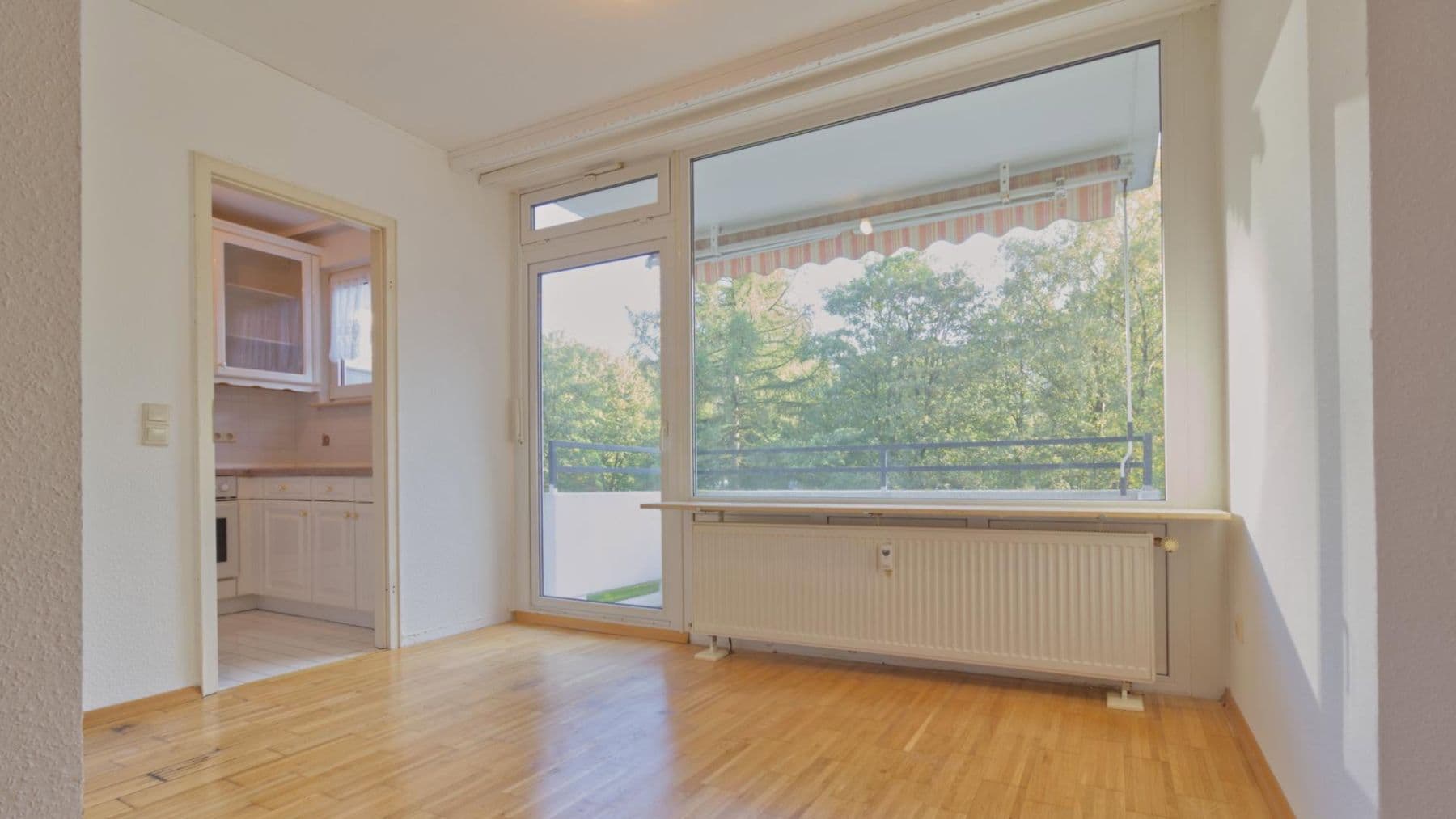 Pronájem bytu 2+1 80 m², Im Johannistal 13, Wuppertal, Severní Porýní-Vestfálsko Pronájem bytu 2+1 80 m², Im Johannistal 13, Wuppertal, Severní Porýní-Vestfálsko