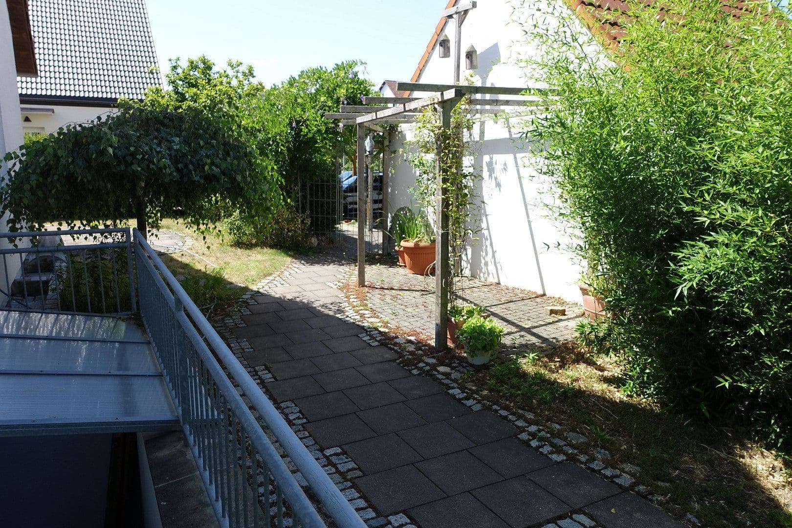 Pronájem domu 160 m², pozemek 310 m², Bubenreuth, Bavorsko Pronájem domu 160 m², pozemek 310 m², Bubenreuth, Bavorsko