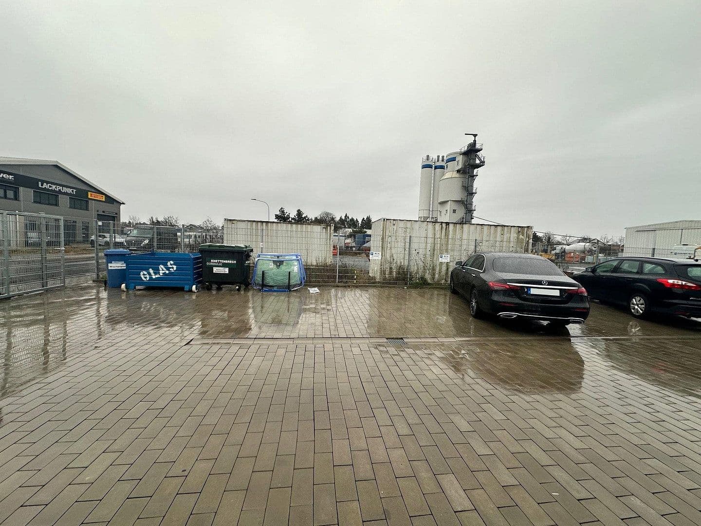 Pronájem nebytového prostoru 70 m², Griesheim, Hessen Pronájem nebytového prostoru 70 m², Griesheim, Hessen