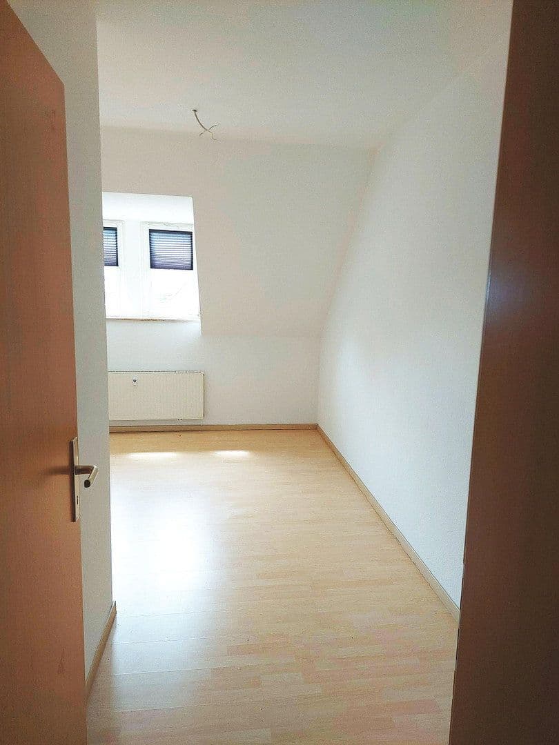 Pronájem bytu 2+1 62 m², Conrad Clauß Straße 20, Hohenstein-Ernstthal, Sasko Pronájem bytu 2+1 62 m², Conrad Clauß Straße 20, Hohenstein-Ernstthal, Sasko