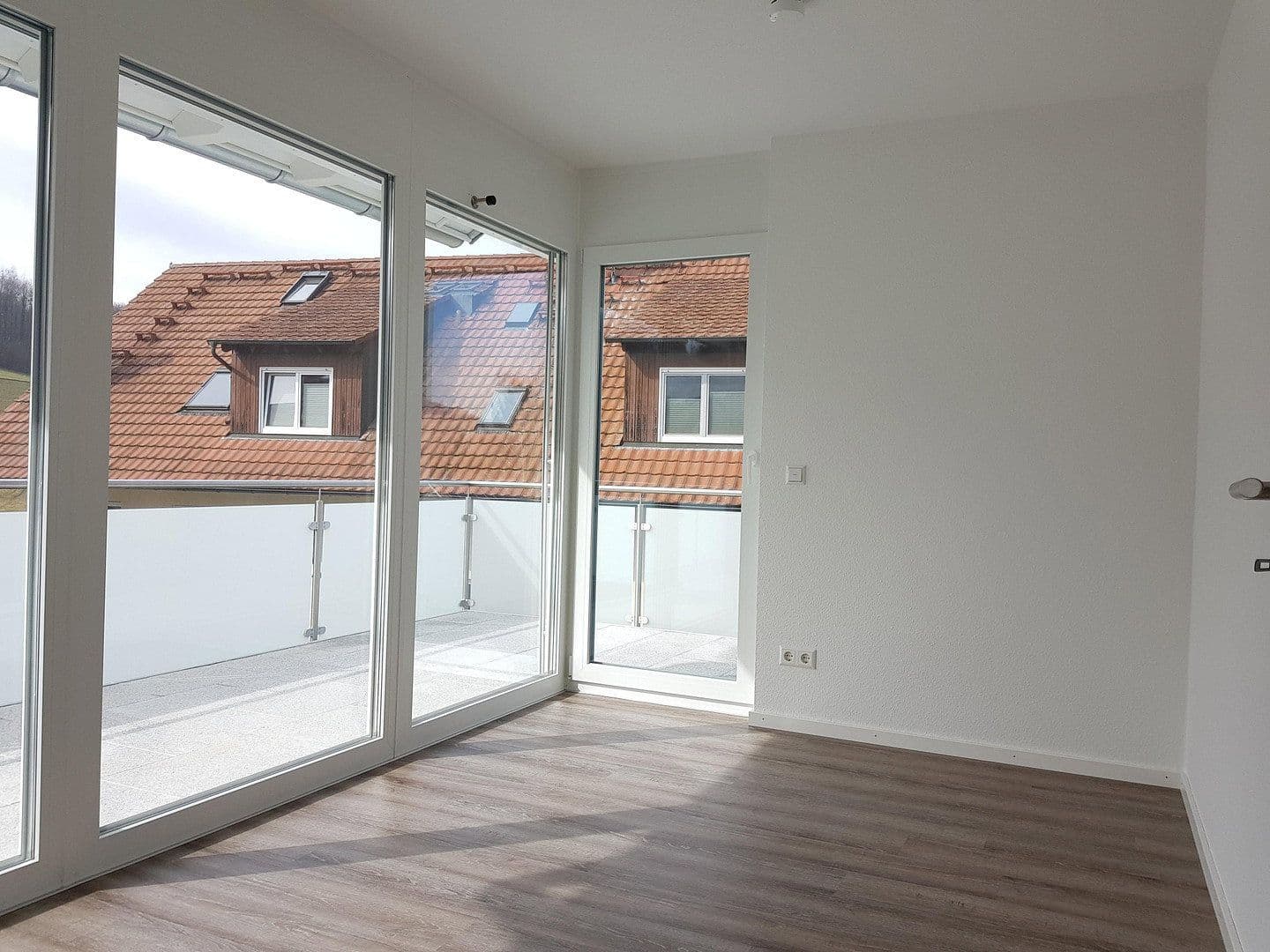 Pronájem bytu 3+1 73 m², Schliengen, Bádensko-Württembersko Pronájem bytu 3+1 73 m², Schliengen, Bádensko-Württembersko