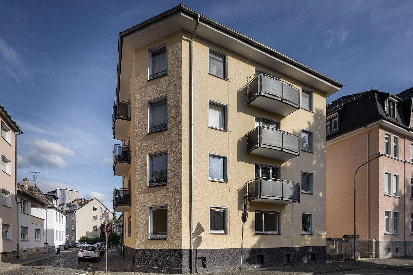 Pronájem bytu 2+1 65 m², Roonstr. 10, Gießen, Hessen Pronájem bytu 2+1 65 m², Roonstr. 10, Gießen, Hessen