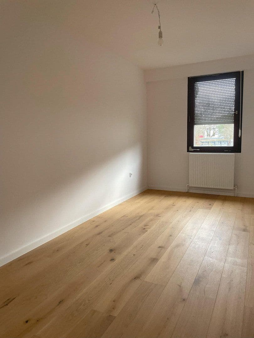 Prodej domu 132 m², pozemek 218 m², Unterschleißheim, Bavorsko Prodej domu 132 m², pozemek 218 m², Unterschleißheim, Bavorsko