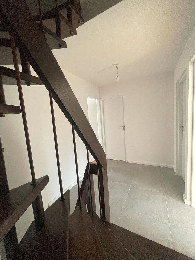 Prodej domu 132 m², pozemek 218 m², Unterschleißheim, Bavorsko Prodej domu 132 m², pozemek 218 m², Unterschleißheim, Bavorsko