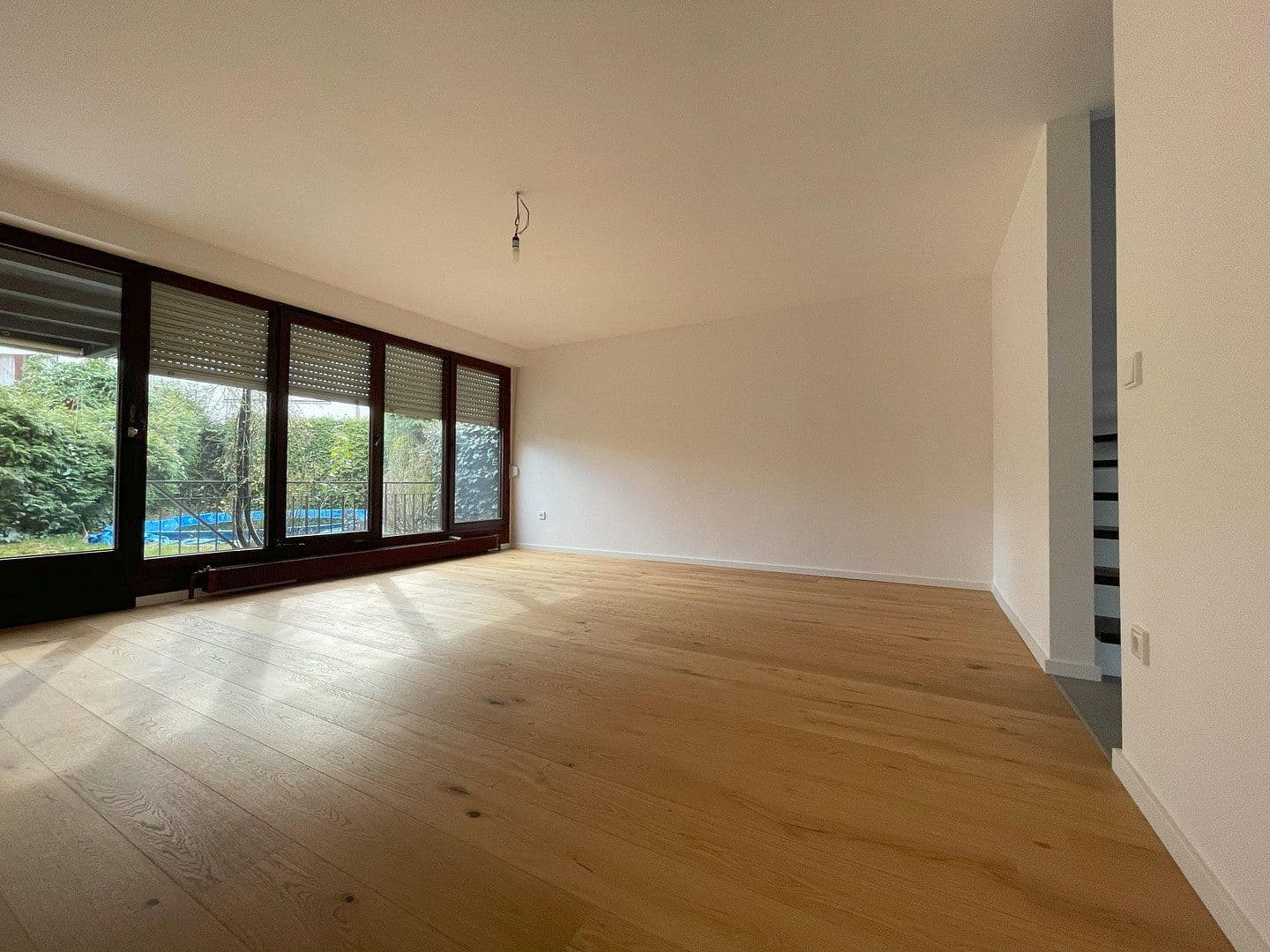 Prodej domu 132 m², pozemek 218 m², Unterschleißheim, Bavorsko Prodej domu 132 m², pozemek 218 m², Unterschleißheim, Bavorsko