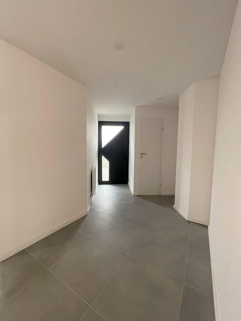 Prodej domu 132 m², pozemek 218 m², Unterschleißheim, Bavorsko Prodej domu 132 m², pozemek 218 m², Unterschleißheim, Bavorsko