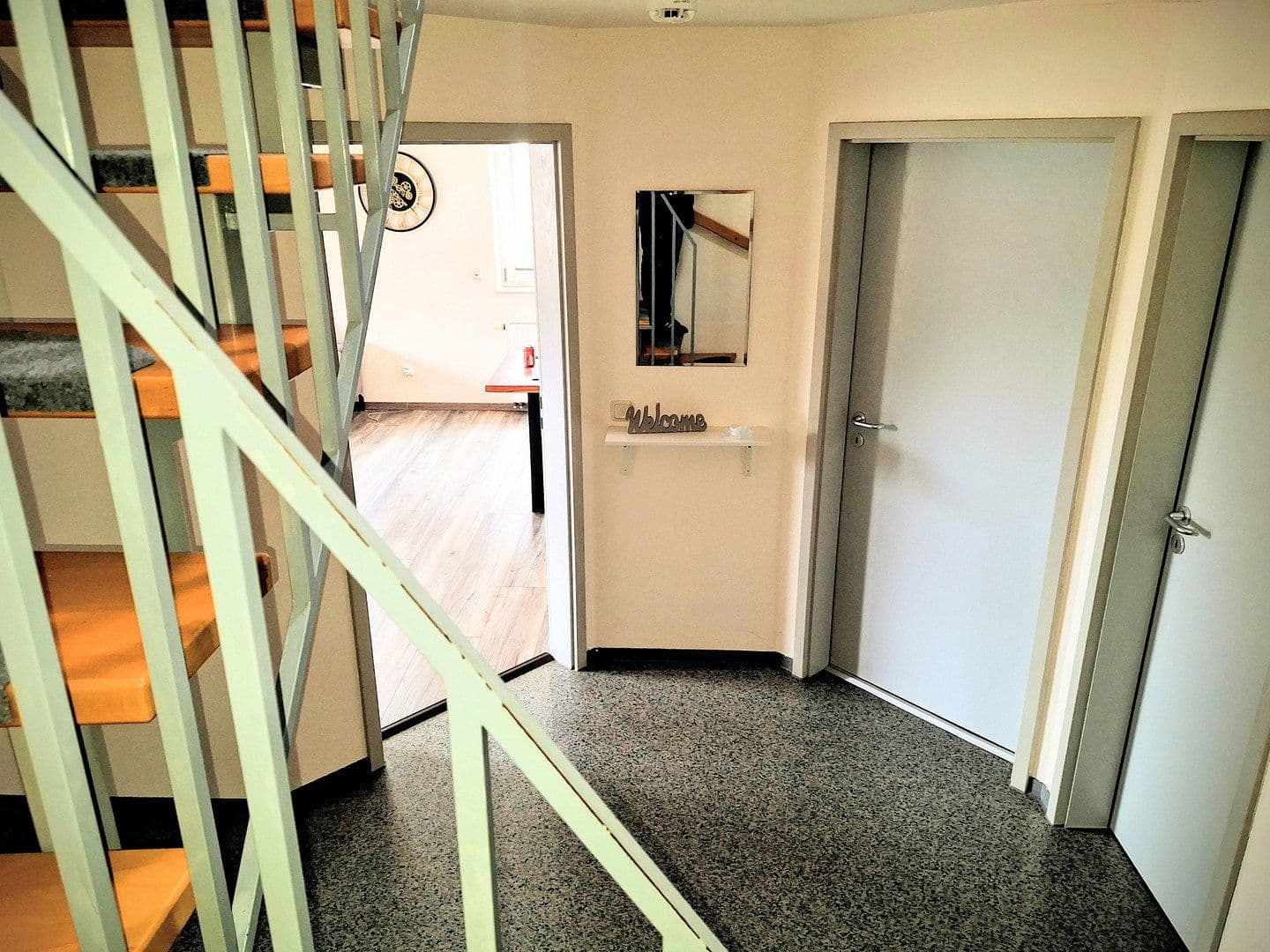 Pronájem bytu 3+1 82 m², Zitzenbachstrasse 47, Kreuztal, Severní Porýní-Vestfálsko Pronájem bytu 3+1 82 m², Zitzenbachstrasse 47, Kreuztal, Severní Porýní-Vestfálsko