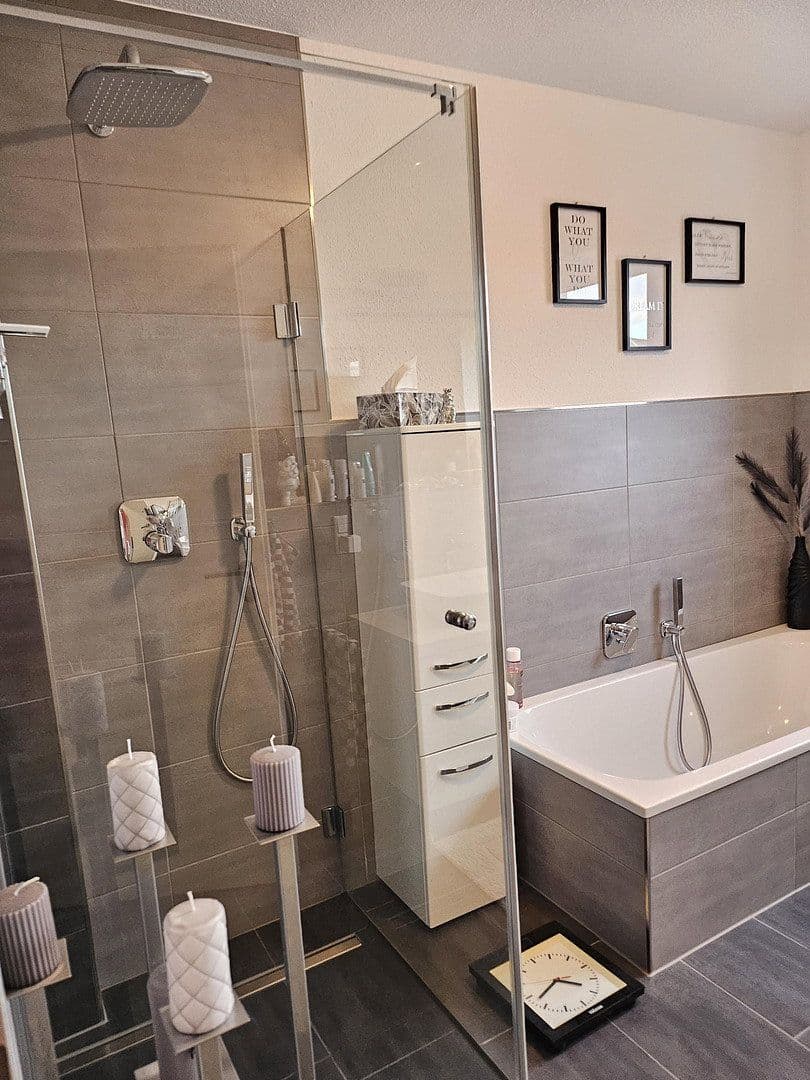 Pronájem bytu 3+1 83 m², Wilhelmshaven, Dolní Sasko Pronájem bytu 3+1 83 m², Wilhelmshaven, Dolní Sasko