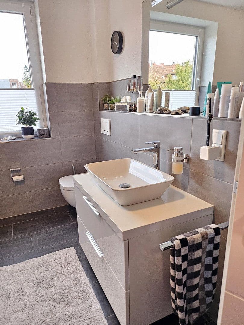 Pronájem bytu 3+1 83 m², Wilhelmshaven, Dolní Sasko Pronájem bytu 3+1 83 m², Wilhelmshaven, Dolní Sasko