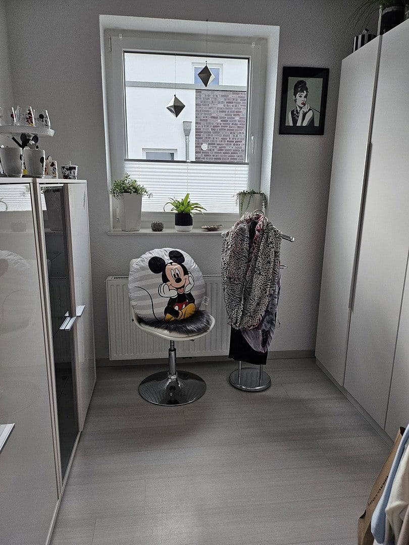 Pronájem bytu 3+1 83 m², Wilhelmshaven, Dolní Sasko Pronájem bytu 3+1 83 m², Wilhelmshaven, Dolní Sasko