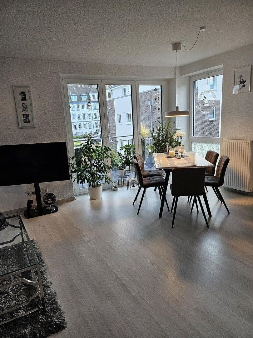 Pronájem bytu 3+1 83 m², Wilhelmshaven, Dolní Sasko Pronájem bytu 3+1 83 m², Wilhelmshaven, Dolní Sasko