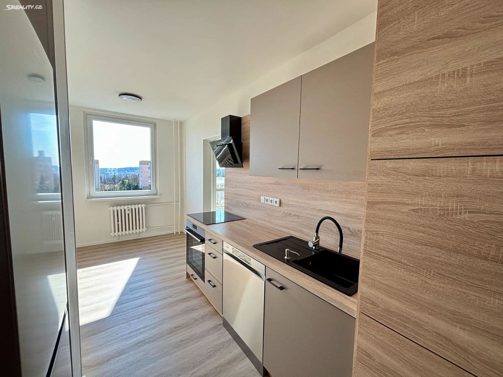 Pronájem bytu 3+1 72 m², Krynická, Praha, Praha Pronájem bytu 3+1 72 m², Krynická, Praha, Praha