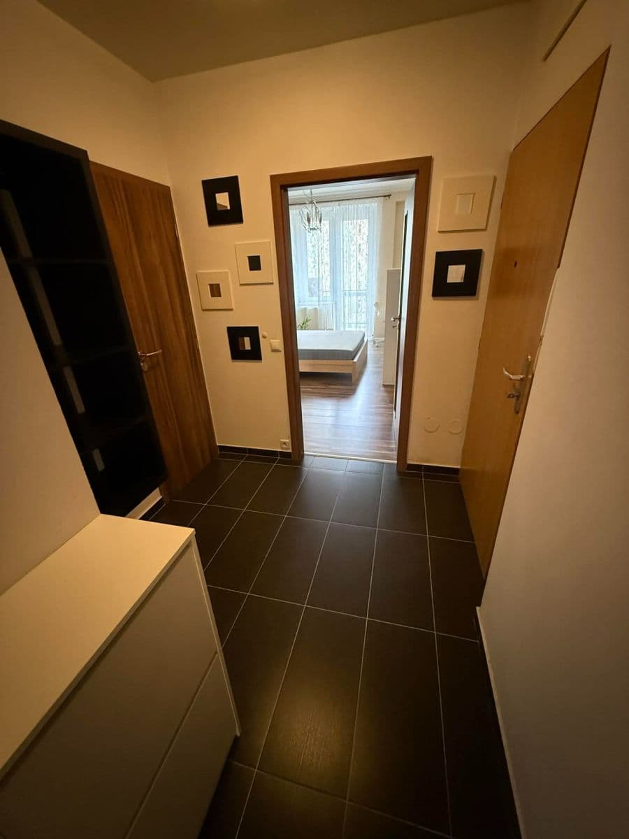 Pronájem bytu 2+1 55 m², U Skládky, Praha, Praha Pronájem bytu 2+1 55 m², U Skládky, Praha, Praha
