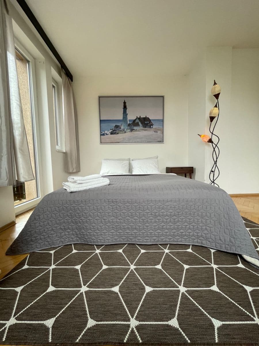 Pronájem domu 45 m², pozemek 15 m², Šulekova, Bratislava - mestská časť Staré Mesto, Bratislavský kraj Pronájem domu 45 m², pozemek 15 m², Šulekova, Bratislava - mestská časť Staré Mesto, Bratislavský kraj