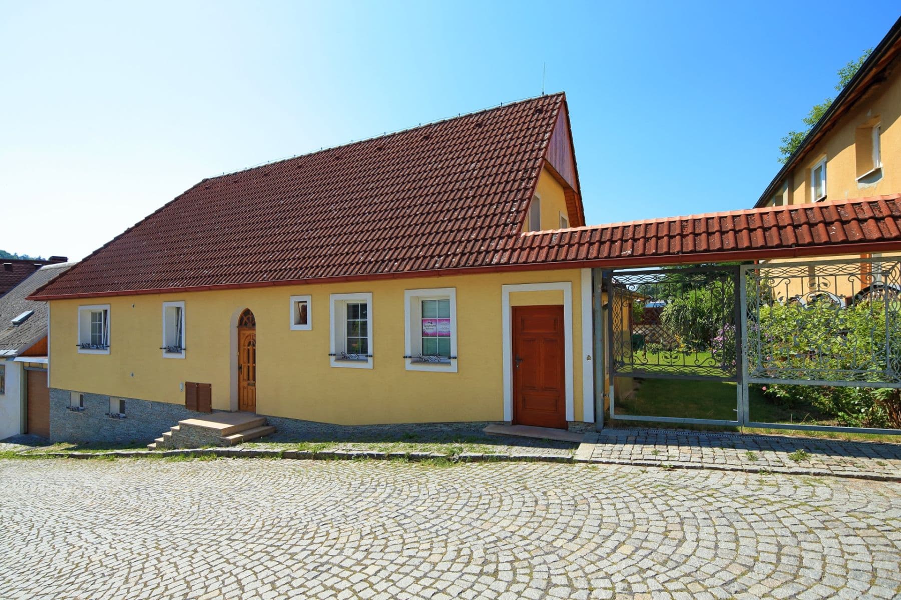 Prodej domu 268 m², pozemek 465 m², Čechova, Žlutice, Karlovarský kraj Prodej domu 268 m², pozemek 465 m², Čechova, Žlutice, Karlovarský kraj