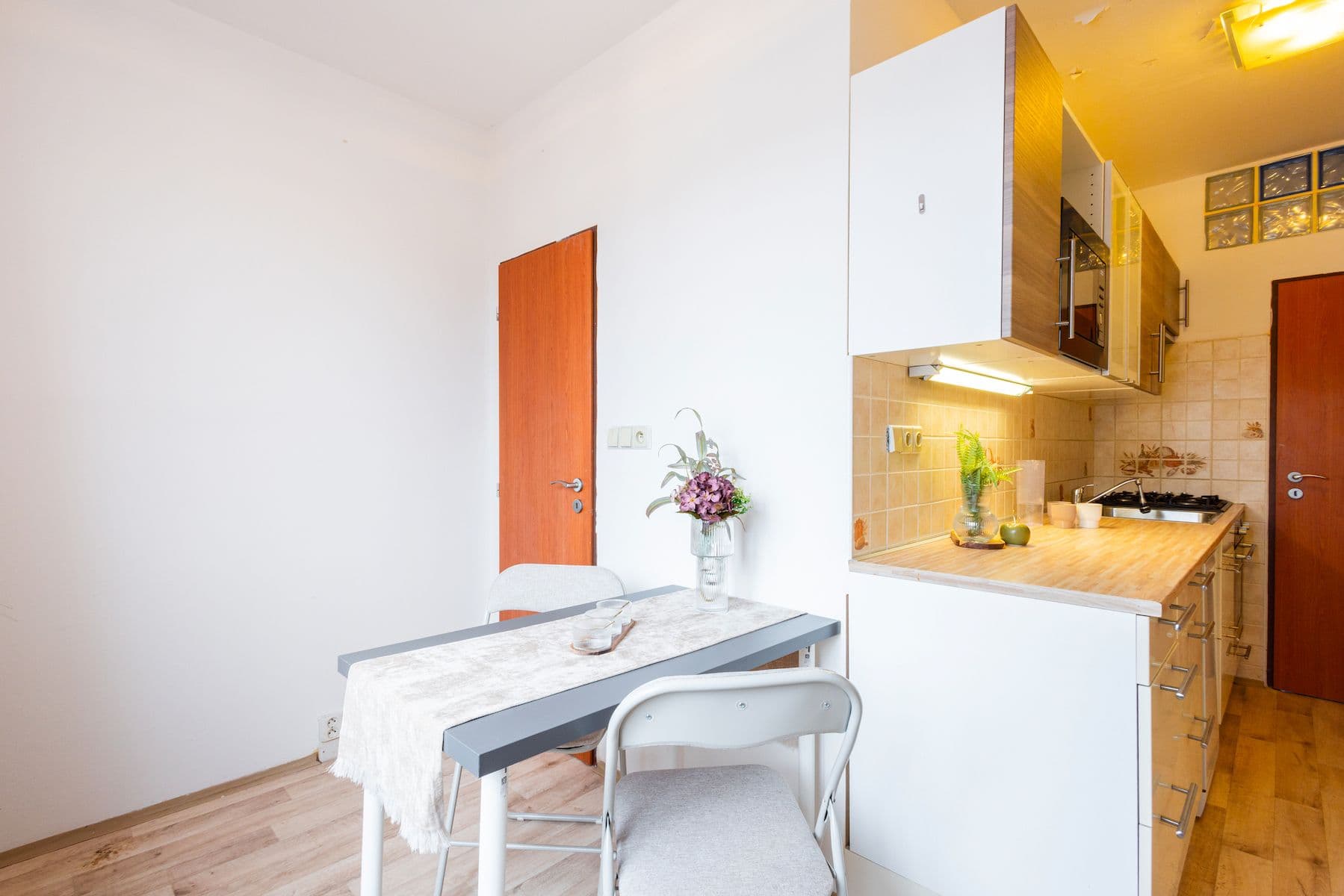 Prodej bytu 3+1 80 m², Nedašovská, Praha, Praha Prodej bytu 3+1 80 m², Nedašovská, Praha, Praha