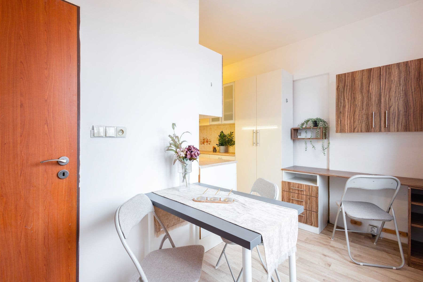 Prodej bytu 3+1 80 m², Nedašovská, Praha, Praha Prodej bytu 3+1 80 m², Nedašovská, Praha, Praha