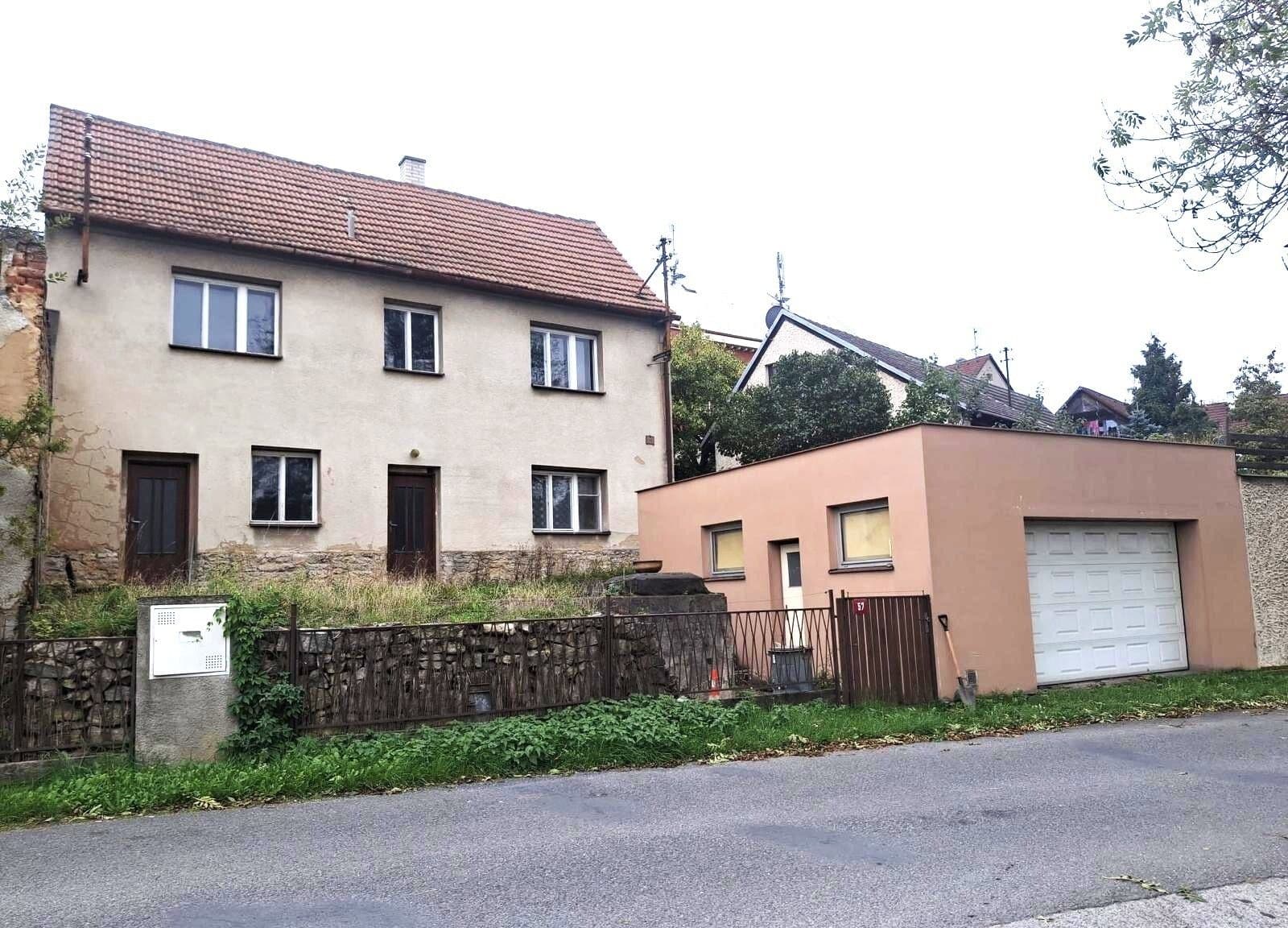 Prodej domu 120 m², pozemek 345 m², Rudé armády, Kosoř, Středočeský kraj Prodej domu 120 m², pozemek 345 m², Rudé armády, Kosoř, Středočeský kraj