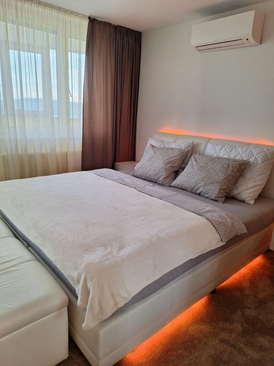 Pronájem bytu 2+1 72 m², Majerníkova, Karlova Ves, Bratislavský kraj Pronájem bytu 2+1 72 m², Majerníkova, Karlova Ves, Bratislavský kraj