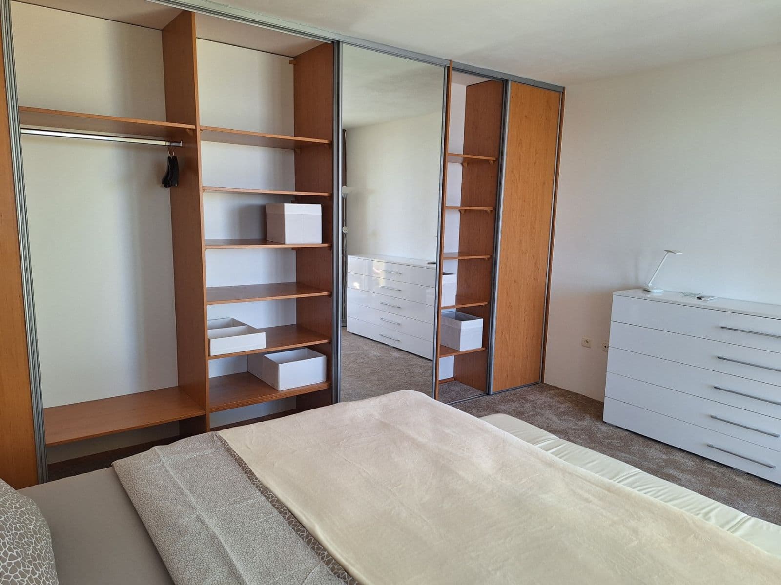 Pronájem bytu 2+1 72 m², Majerníkova, Karlova Ves, Bratislavský kraj Pronájem bytu 2+1 72 m², Majerníkova, Karlova Ves, Bratislavský kraj